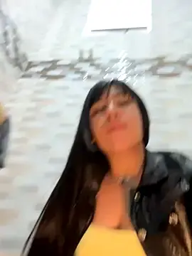 Stripchat Nude Webcam of kim_monti