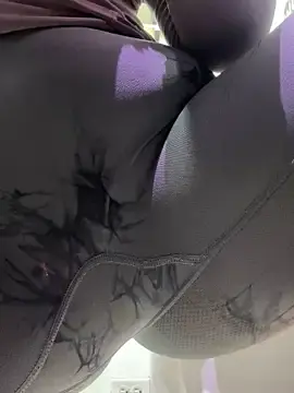 Stripchat Free Live Porn of kim_monti