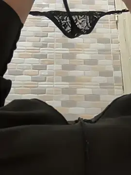 Stripchat Sex Chat of kim_monti