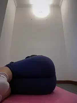 Stripchat Nude Webcam of kim_monti