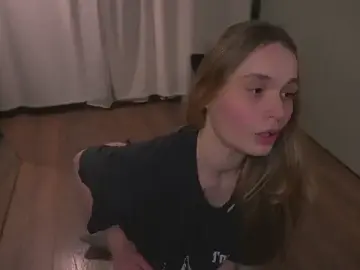 Stripchat Free Porn Cam of lisa_schiele