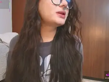 Stripchat Nude Webcam of Miley_Baker