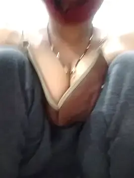 Stripchat Live Porn of Hey-mahi