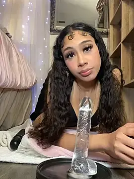 Stripchat Free Porn Cam of badbaby187