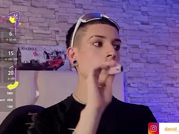 Stripchat Free Live Porn of boyfox_tay