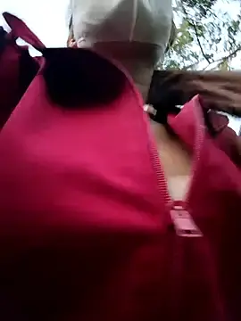 Stripchat Adult Webcam of zizi_public