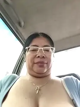 Stripchat Best live sex cam show of __valentina18