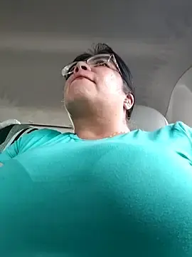 Stripchat Free Live Porn of __valentina18