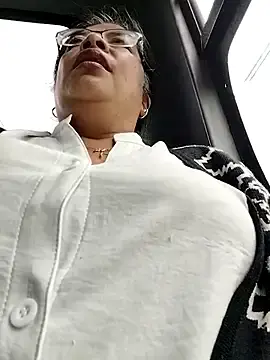 Stripchat Best live sex cam show of __valentina18