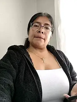 Stripchat Sex Chat of __valentina18