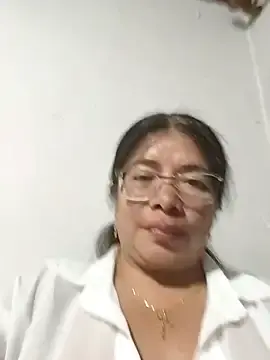 Stripchat Free Live Porn of __valentina18