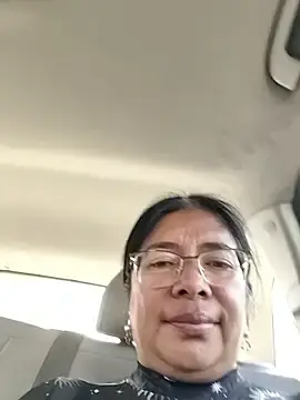 Stripchat Adult Webcam of __valentina18