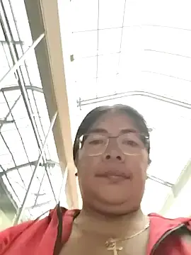 Stripchat Live Porn of __valentina18