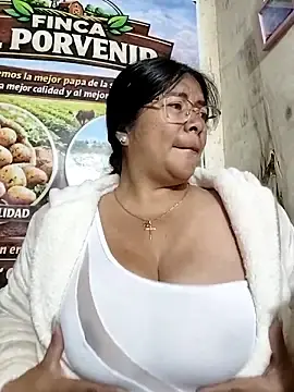 Stripchat Best live sex cam show of __valentina18