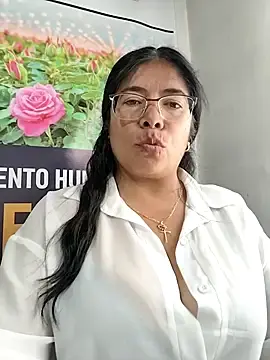 Stripchat Free Live Porn of __valentina18