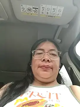 Stripchat Live Porn of __valentina18