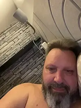 Stripchat Free Live Porn of BigMan738@xh