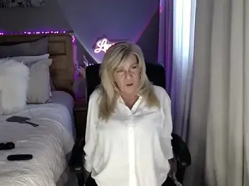 Stripchat Adult Webcam of Lenaxox