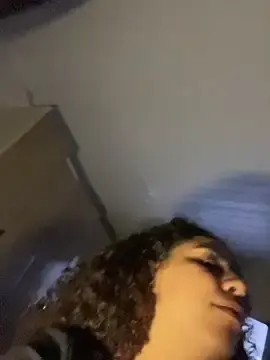 Stripchat Sex Cam of A_maddy
