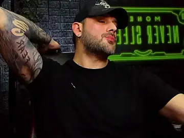 Stripchat Adult Webcam of LexHardy