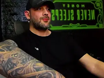 Stripchat Live Sex of LexHardy