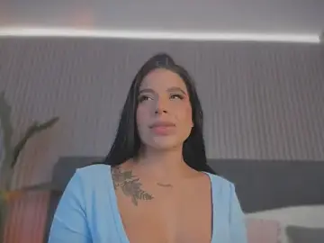 Stripchat Free Live Porn of emelie_89