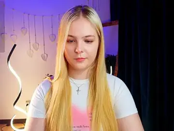 Stripchat Adult Webcams of Elle_Funning