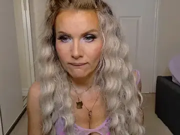 Stripchat Live Sex of Tinkerbell822