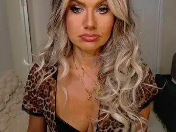 Stripchat Adult Webcams of Tinkerbell822