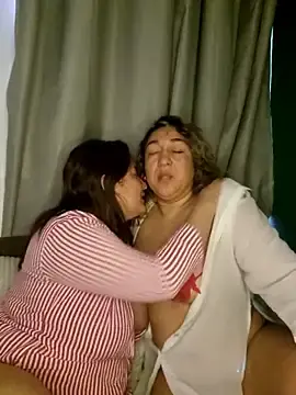 Stripchat Watch Live Sex Cams of kitty_84