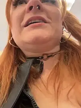 Stripchat Adult Webcams of Fiebie_licious_