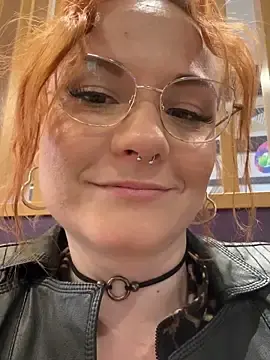 Stripchat Live Sex Cam of Fiebie_licious_