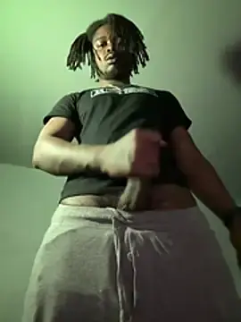 Stripchat Free Live Porn of MIGHTYDEMONXXX