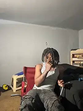 Stripchat Adult Webcam of MIGHTYDEMONXXX