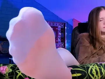 Stripchat Live Porn of footfetish_baby