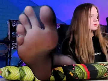 Stripchat Live Sex of footfetish_baby