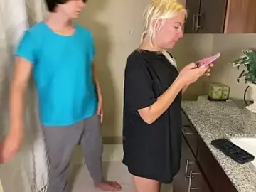 Stripchat Live Sex of girlfriendmissy