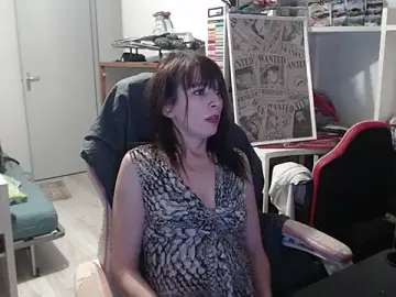 Stripchat Live Sex Cam of missthon0