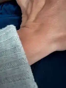 Stripchat Free Porn Cam of Alysson--