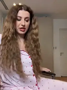 Stripchat Nude Webcam of RoxxyDallas