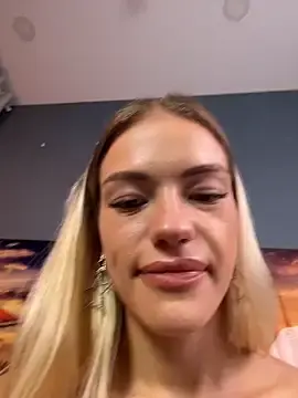 Stripchat Watch Live Sex Cams of -Sexy_Barbie-