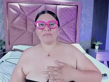 Stripchat Free Porn Cam of Amanda-Cruz