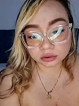 Stripchat Sex Cam of Amber_bunnyx01