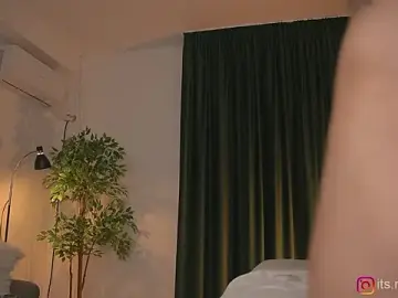 Stripchat Private Sex Chat of Alyonaqueen_