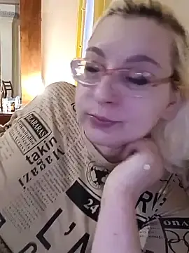 Stripchat Free Live Porn of VikaKing