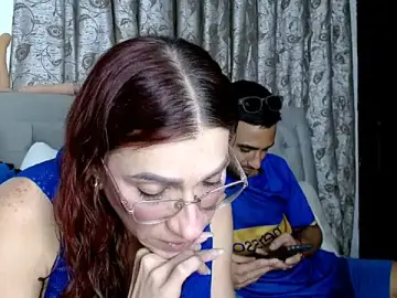 Stripchat Nude Webcam of sweethoneytsx