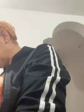 Stripchat Live Sex Cam of star_anastasia