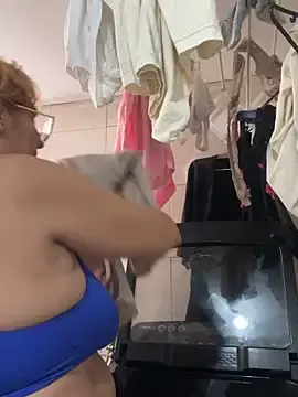 Stripchat Sex Cam of star_anastasia