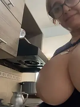 Stripchat Nude Webcam of star_anastasia