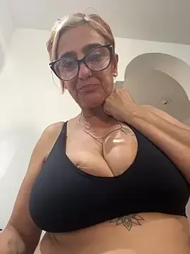 Stripchat Free Live Porn of star_anastasia